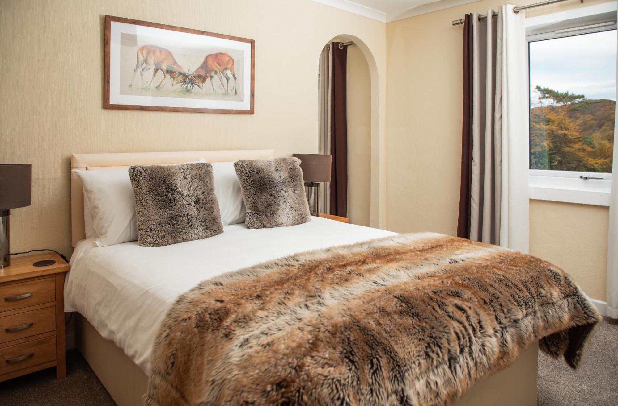 The Rhiconich Hotel Кинликбърви Екстериор снимка